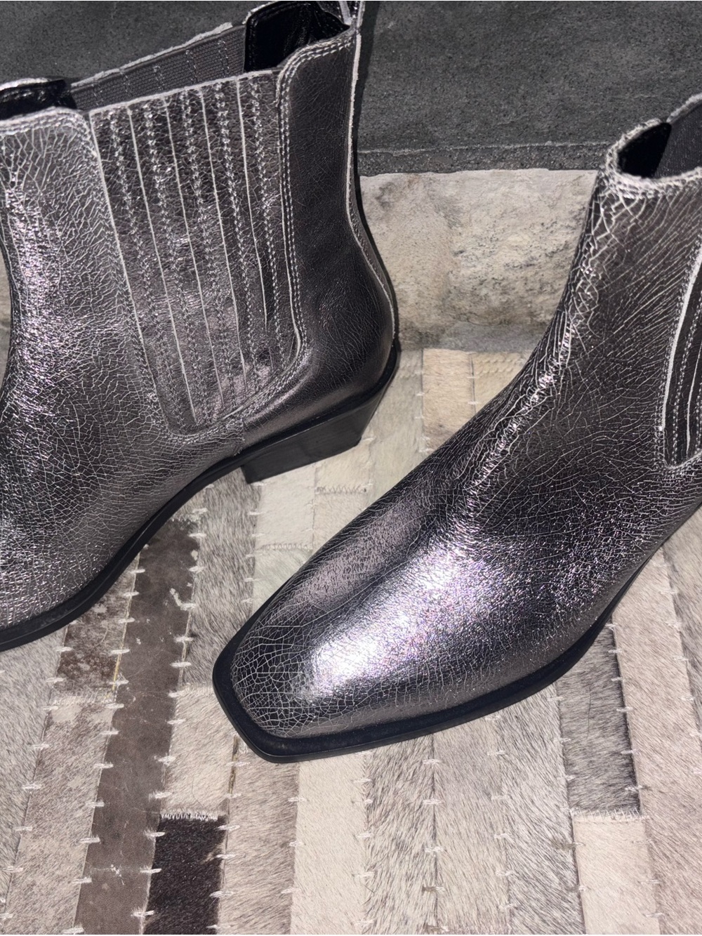 Seychelles Metallic Silver Crackle Chelsea Ankle Boots